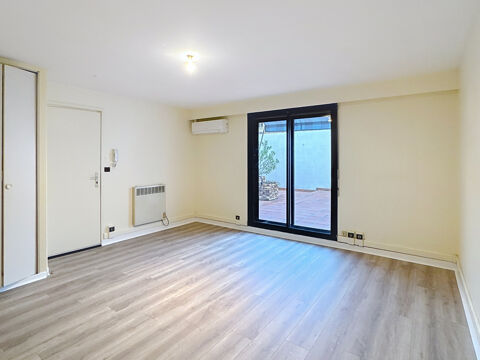 LOCAL 20M2 BEGLES 581 33130 Begles