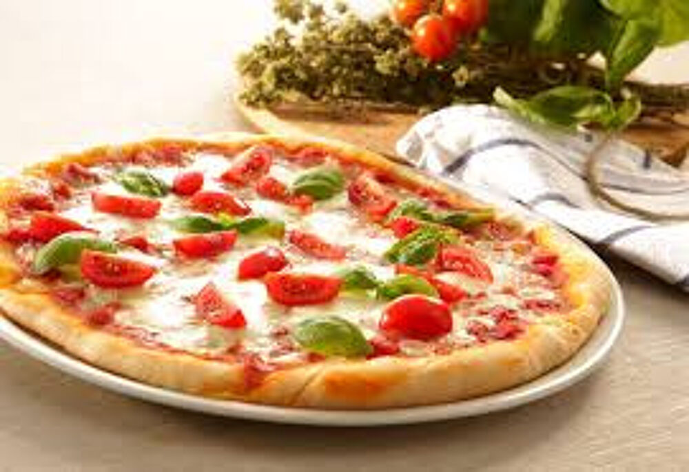   7592 - PIZZERIA - ETABLISSEMENT DE DIRECTION 