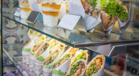   86. VIENNE : BOULANGERIE PATISSERIE A VENDRE (2 ETABLISSEMENTS) 