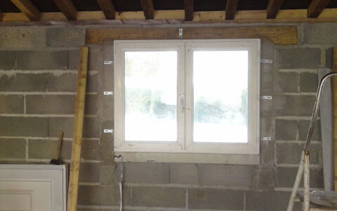 Pose de Menuiserie bois, alu et PVC   Isolation int&eacute;rieure et ext&eacute;rieure   Placopl&acirc;tre   Agencement   R&eacute;novati 328800 79200 Parthenay