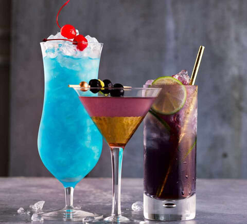 86. VIENNE. POITIERS. BAR A COCKTAILS. LICENCE 4. 120560 86000 Poitiers