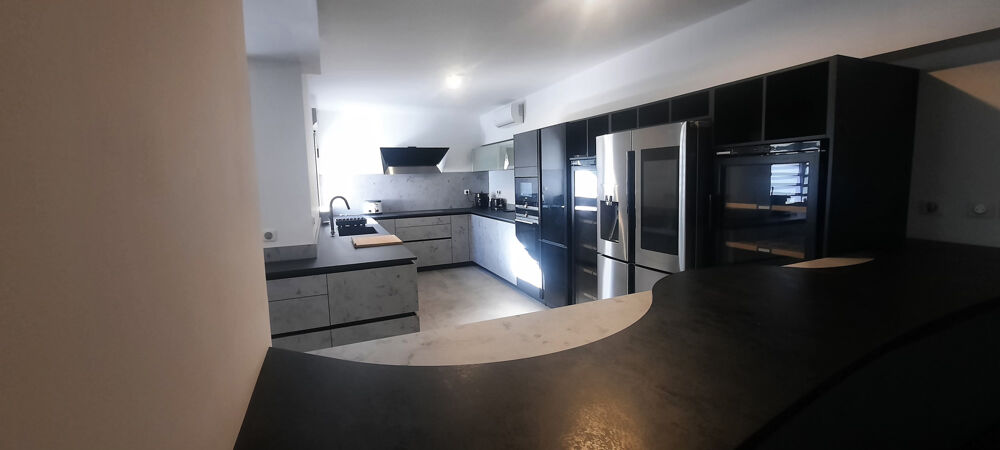 � vendre  Appartement Saint-Gilles Les Bains (97434)