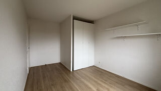  Appartement à louer 3 pièces 63 m²