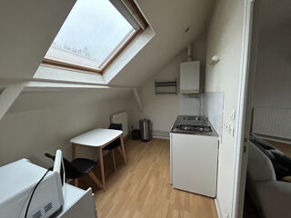  Appartement à louer 2 pièces 32 m²