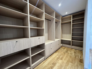  Appartement � vendre 6 pi�ces 140 m�