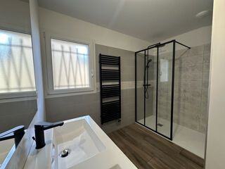  Appartement  vendre 6 pices 140 m