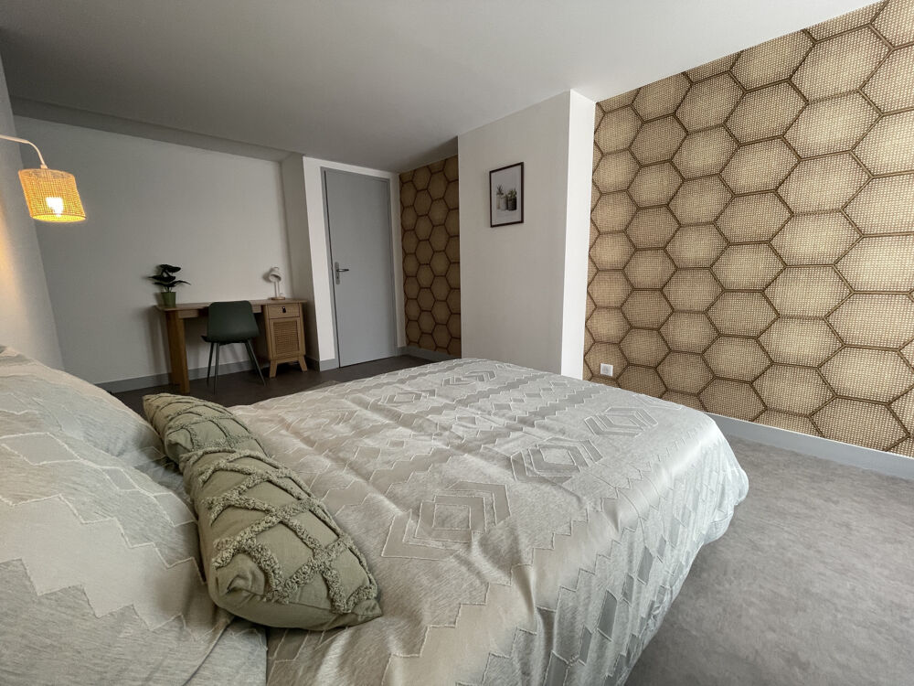 Location Appartement LIMOGES - T4 de 89 m2 refait à neuf Limoges