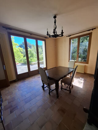  Maison  vendre 8 pices 228 m