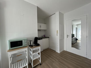  Appartement à louer 2 pièces 34 m²