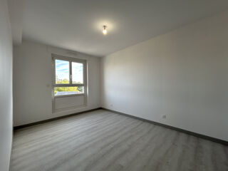  Appartement � vendre 3 pi�ces 80 m�