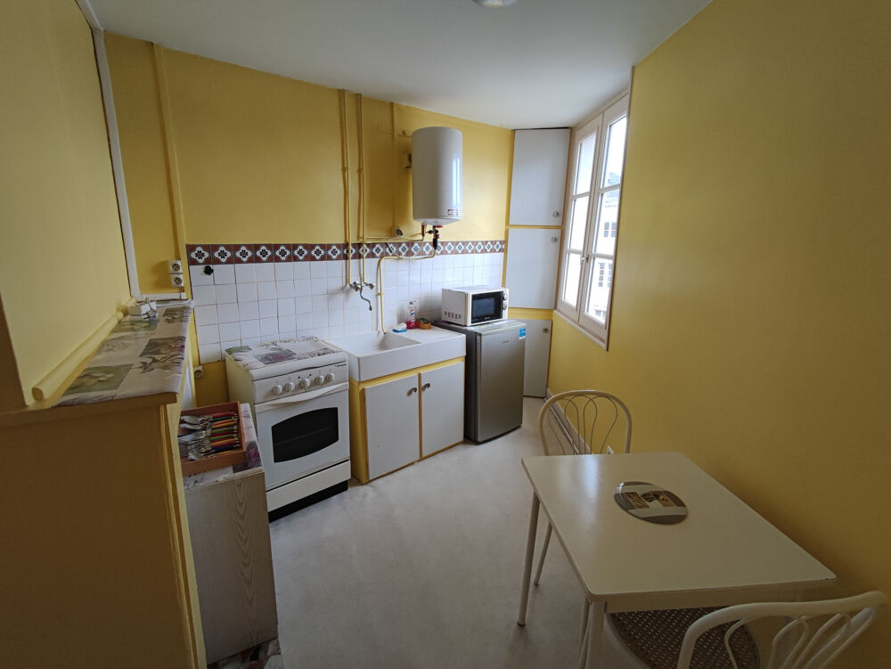 Location Appartement T1 meublé proche lycée Gay Lussac et fac de droit Limoges