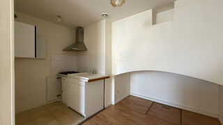  Appartement à louer 2 pièces 55 m²