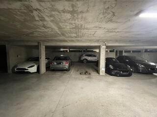  Parking / Garage � louer 10 m�