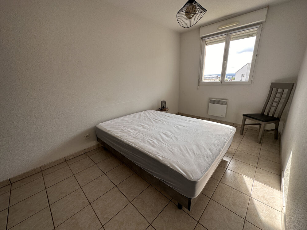 Location Appartement LIMOGES - APPARTEMENT MEUBLÉ - T2 - Place des Carmes Limoges