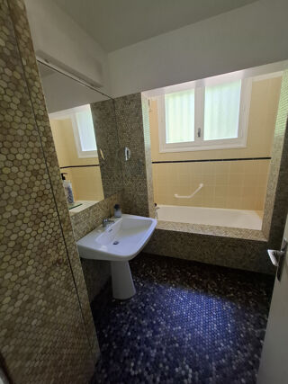  Maison � vendre 8 pi�ces 228 m�