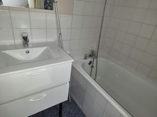  Appartement à louer 1 pièce 30 m²