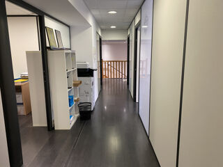   Local professionnel 110 m2, avenue Victor Hugo, 26000 VALENCE Valence