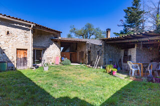  Immeuble à vendre 14 pièces 359 m²
