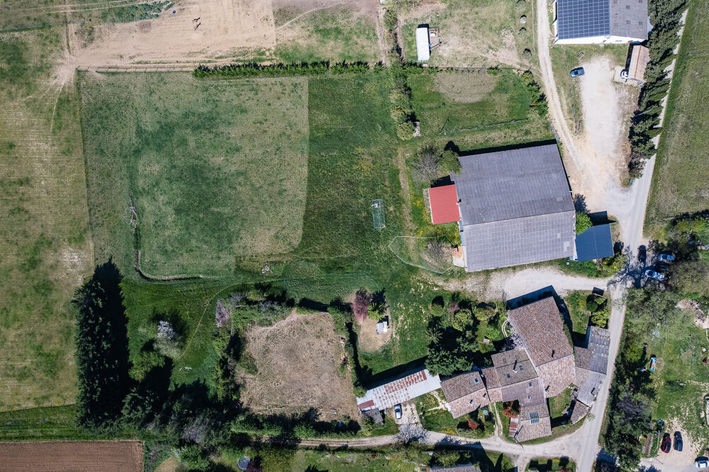 Vente Maison PROPRIÉTÉ DE 359 M2 SUR 1,17 HA   4 ESPACES DE VIE    26120 MONTVENDRE Montvendre