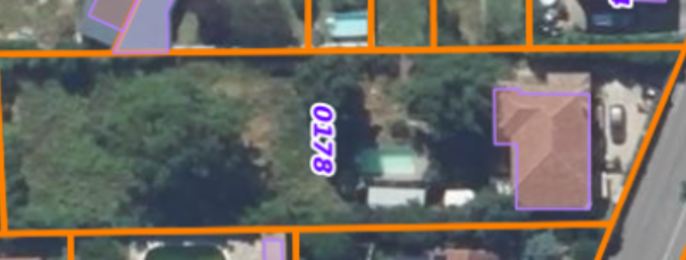 Vente Immeuble Maison de 2 logements : 1T3 et 1T6 avec piscine et garage sur 1675 m2 de terrain, 26100 ROMANS SUR ISERE Romans sur isere