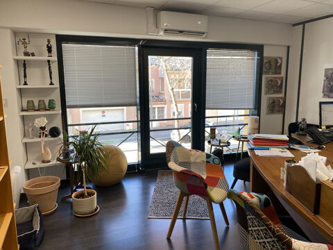 Local professionnel 110 m2, avenue Victor Hugo, 26000 VALENCE 177000 26000 Valence