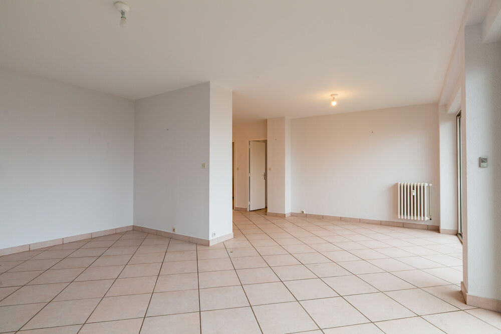 Vente Appartement Appartement T4 75 m2 avec balcon, cave et parking couvert, avenue Victor Hugo, 26000 VALENCE Valence