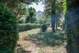  Maison  vendre 11 pices 203 m