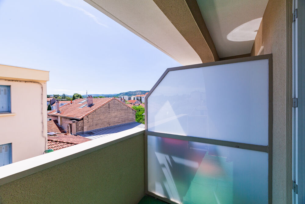 T3 avec balcon, cave et parking, Le littré, 26000 VALENCE