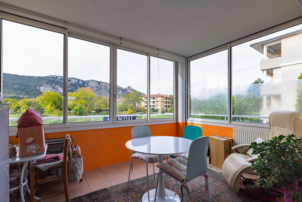 Vente Appartement Appartement type 4 avec véranda, balcons, garage et parking, Domaine de Valenson, Guilherand-Granges (07) Guilherand granges