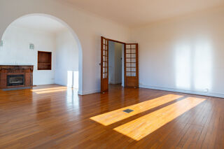  Immeuble � vendre 8 pi�ces 188 m�