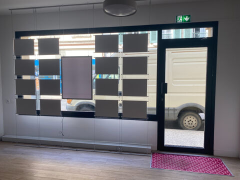   Local avec 2 parkings, et 2 caves, Rue des Alpes, 26000 VALENCE 