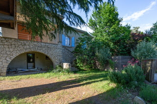  Immeuble à vendre 8 pièces 188 m²
