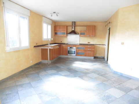   APPARTEMENT T3 Appartement - 3 pi�ce(s) - 83 m�