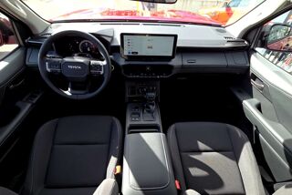 Hilux NEW 2.8 204 BVA CONFORT 4PL occasion 73730 Cevins