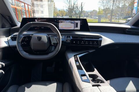 5008 HYBRID 145 E-DCS6 ALLURE PLUS 2025 occasion 73730 Cevins