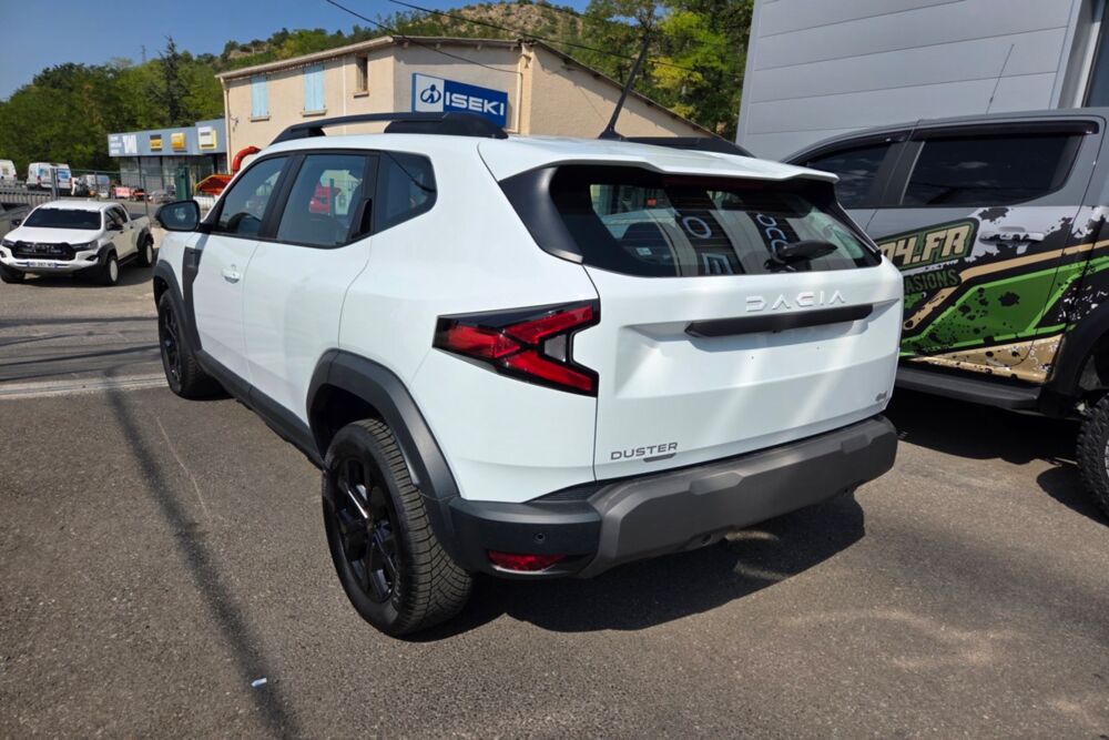 Duster HYBRID-G 150 4X4 EXPRESSION 2026 occasion 73730 Cevins