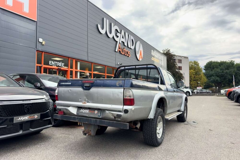 L200 2.5 115 GLS 2003 occasion 73730 Cevins