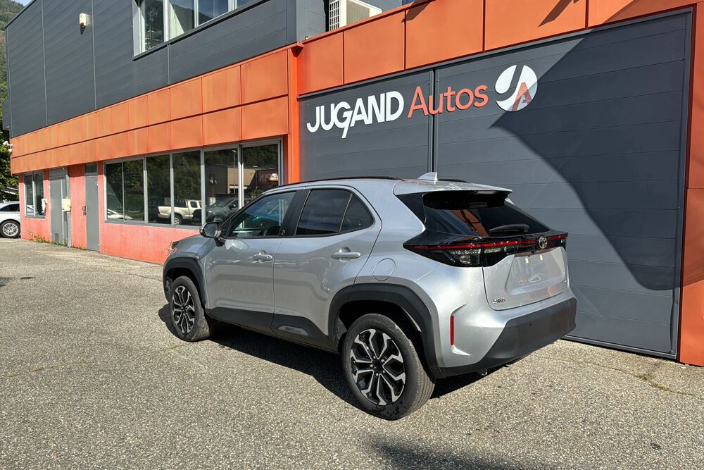Yaris Cross HYBRIDE 130 DESIGN CARGO 2026 occasion 73730 Cevins