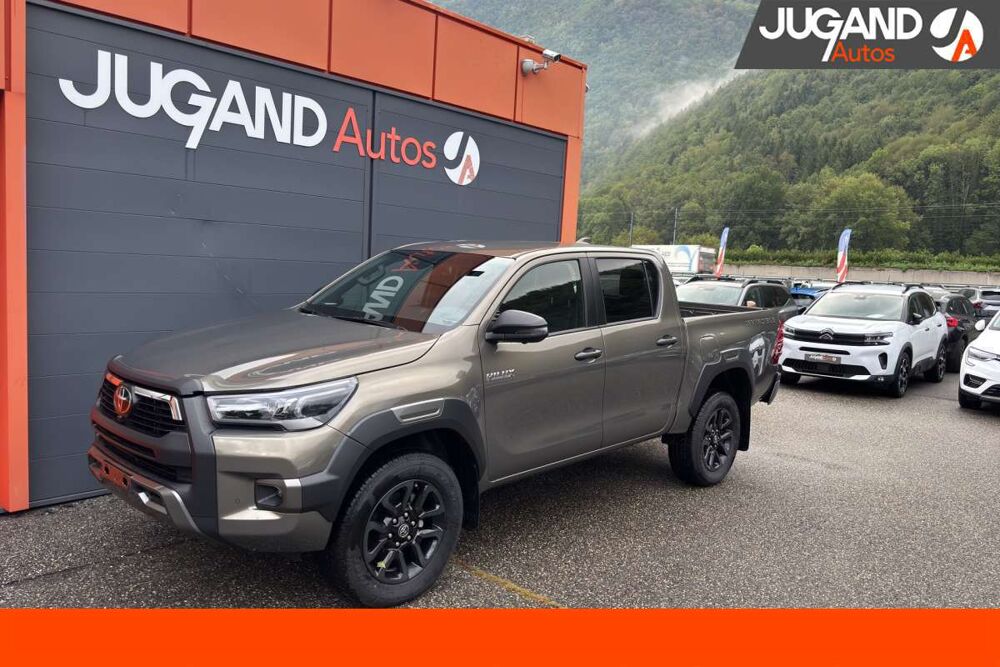 Hilux 2.8 204 BVA INVINCIBLE 4PL 2026 occasion 73730 Cevins