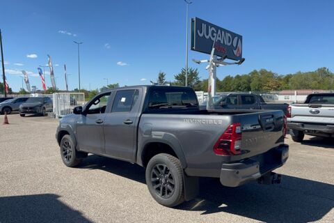 Hilux 2.8 204 BVA INVINCIBLE 4PL 2026 occasion 73730 Cevins