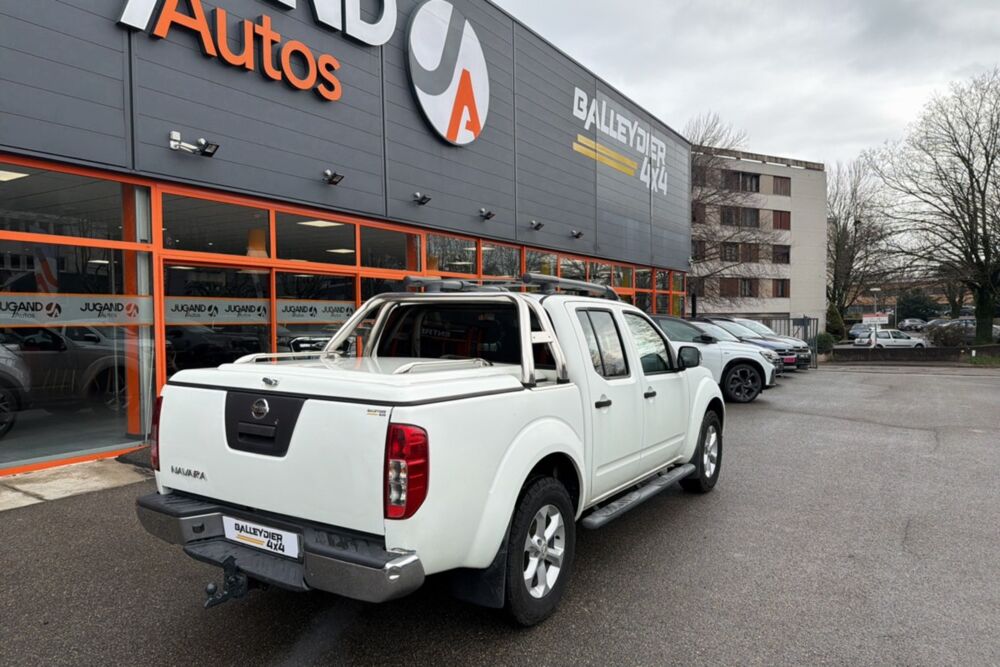Navara 2.5 DCI 190 4WD DOUBLE CABINE 2011 occasion 73730 Cevins
