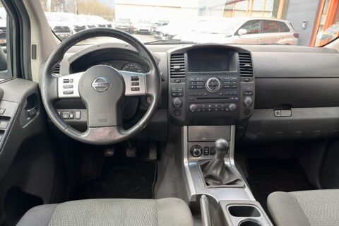 Navara 2.5 DCI 190 4WD DOUBLE CABINE 2011 occasion 73730 Cevins