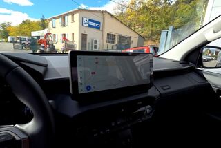 Hilux NEW 2.8 204 BVA CONFORT 4PL occasion 73730 Cevins