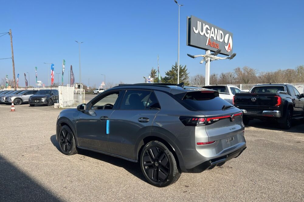 T-ROC ETSI 150 DSG7 R-LINE PLUS 2026 occasion 73730 Cevins