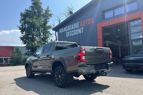 Hilux 2.8 204 BVA INVINCIBLE 4PL 2026 occasion 73730 Cevins
