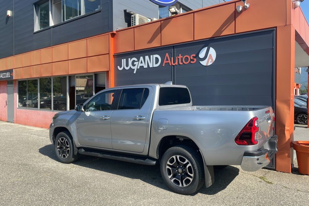 Hilux 2.8 D4-D 204 BVA EXECUTIVE 4PL 2026 occasion 73730 Cevins
