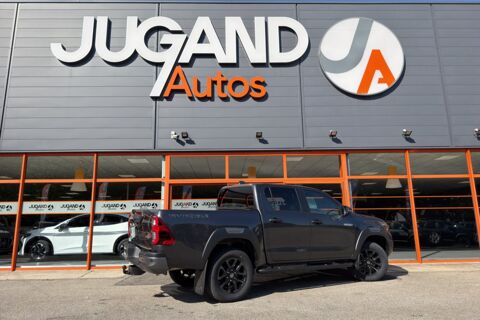 Hilux 2.8 204 BVA INVINCIBLE 4PL 2026 occasion 73730 Cevins