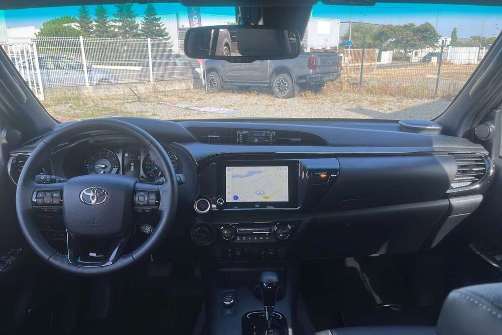 Hilux 2.8 204 BVA INVINCIBLE RIDEAU 2026 occasion 73730 Cevins