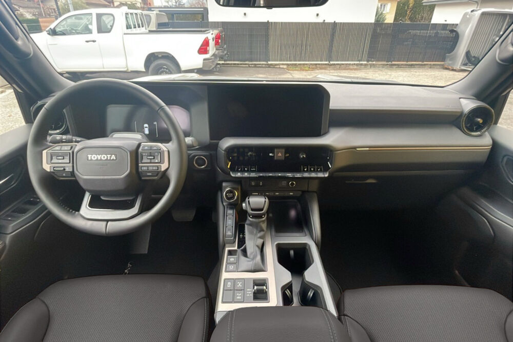 Land Cruiser GDJ 250 LEGENDE 2.8 204 2 PL 2026 occasion 73730 Cevins