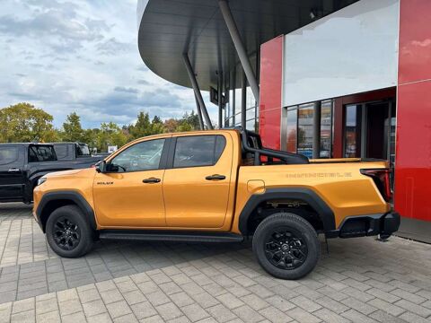 Hilux NEW 2.8 204 BVA INVINCIBLE 4PL 2026 occasion 73730 Cevins
